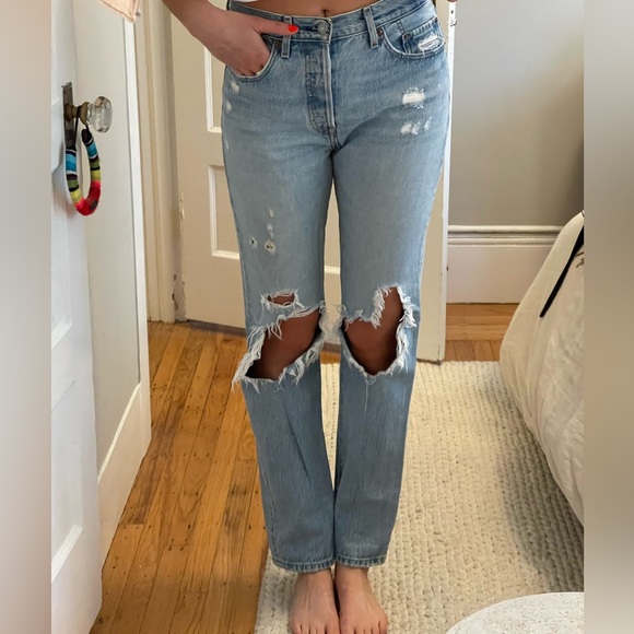 Distressed Levi’s 501 Jeans - Picture 2 of 12